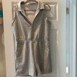 Amazon Gray Sleeveless Jumpsuit